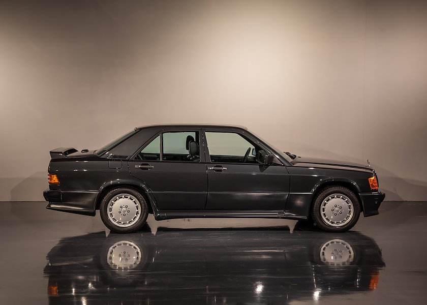 1986 Mercedes  190 E 2.3 16V