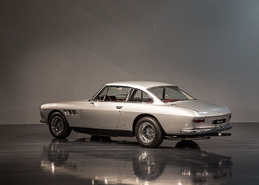1965 Ferrari  330