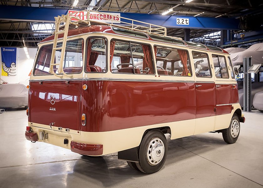 1965 Mercedes  O 319