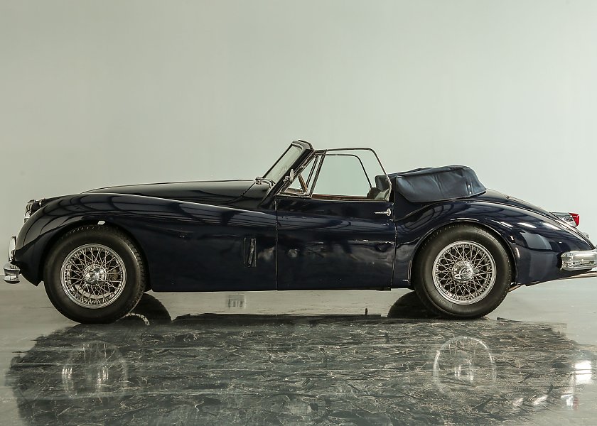 1955 Jaguar  XK 140