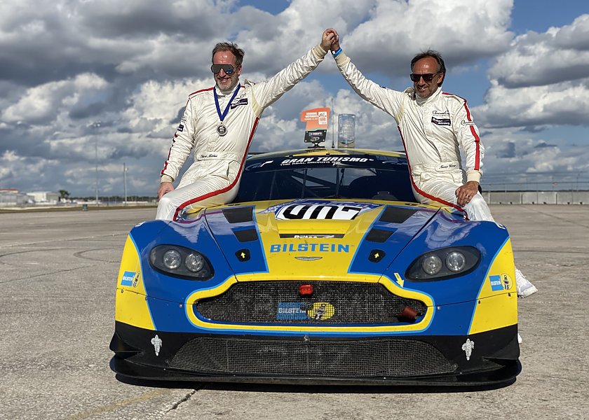 2013 Aston Martin  Vantage V12