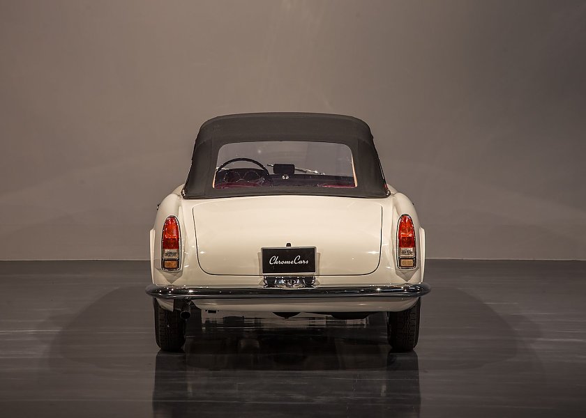 1959 Alfa Romeo  2000 Touring