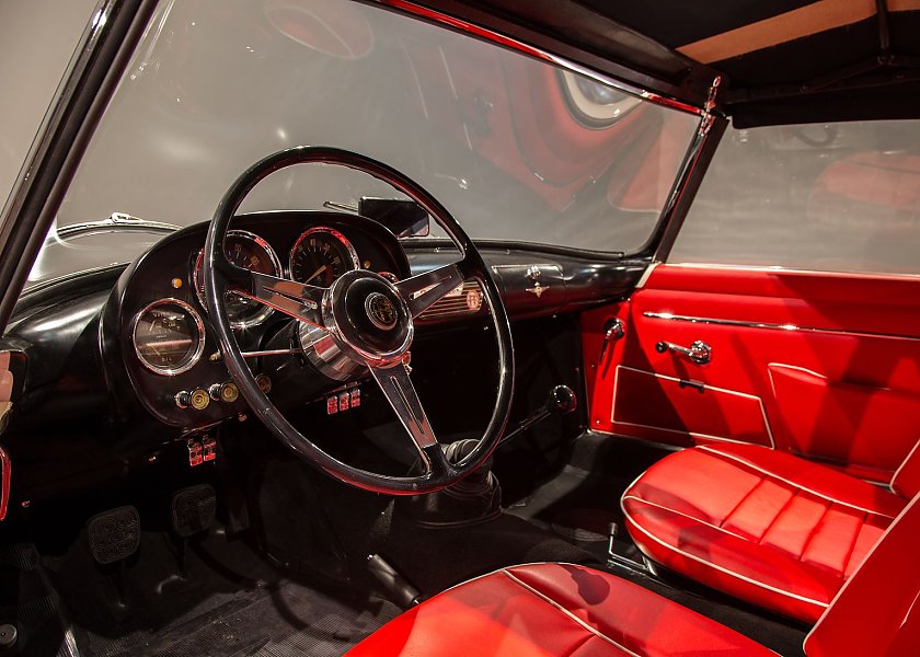 1959 Alfa Romeo  2000 Touring