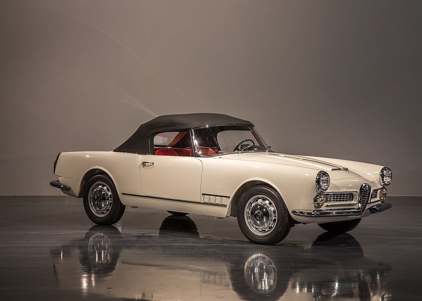 1959 Alfa Romeo  2000 Touring