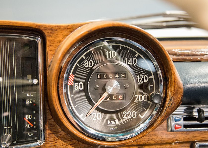 1965 Mercedes  300 SE