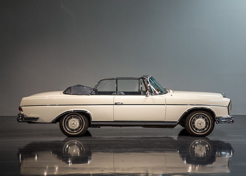 1965 Mercedes  300 SE