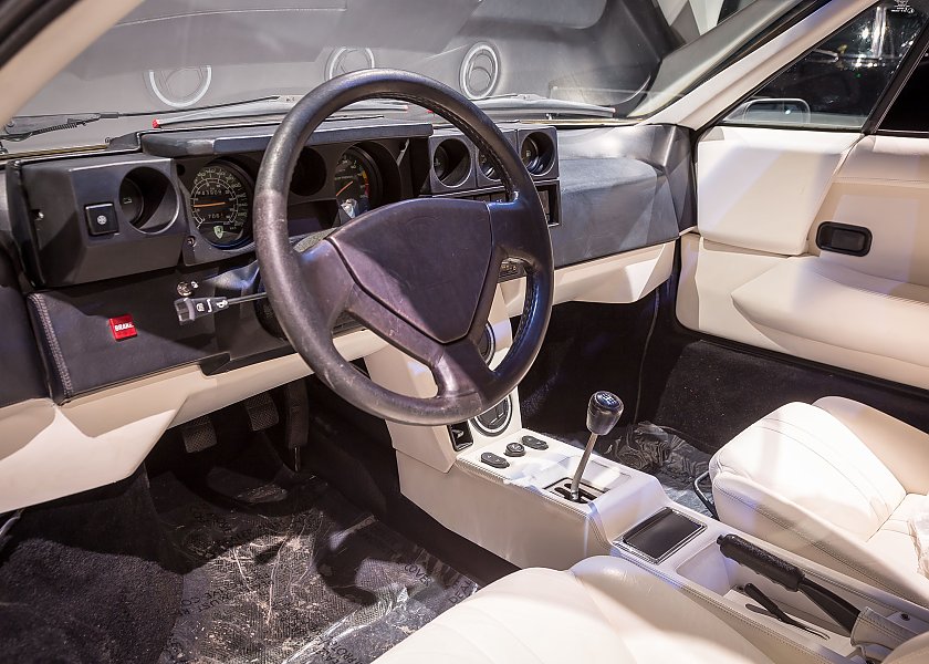 1985 Lamborghini  Jalpa P118/B