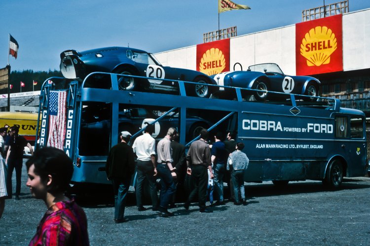 1960 Fiat Bartoletti 306/2 Shelby Cobra Renntransporter