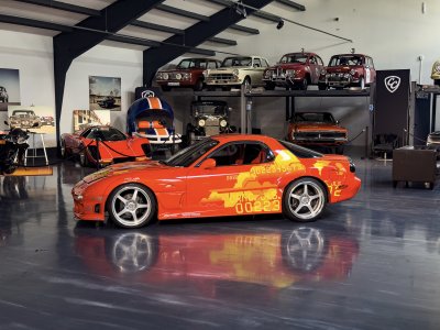 mazda-rx7-fast-furious-orange-julius-seitenansicht-links