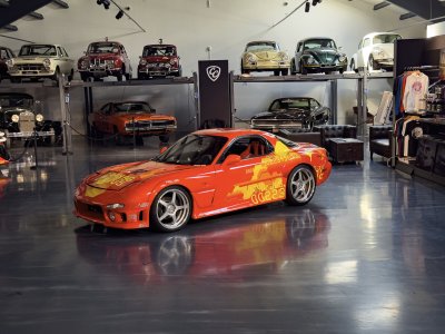 mazda-rx7-ff2-orange-tuningcar-vorne-links